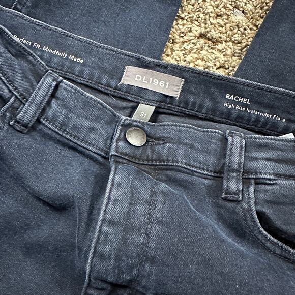 DL1961 Rachel High Rise Instasculpt Flare Jeans Size 31 - Picture 6 of 8